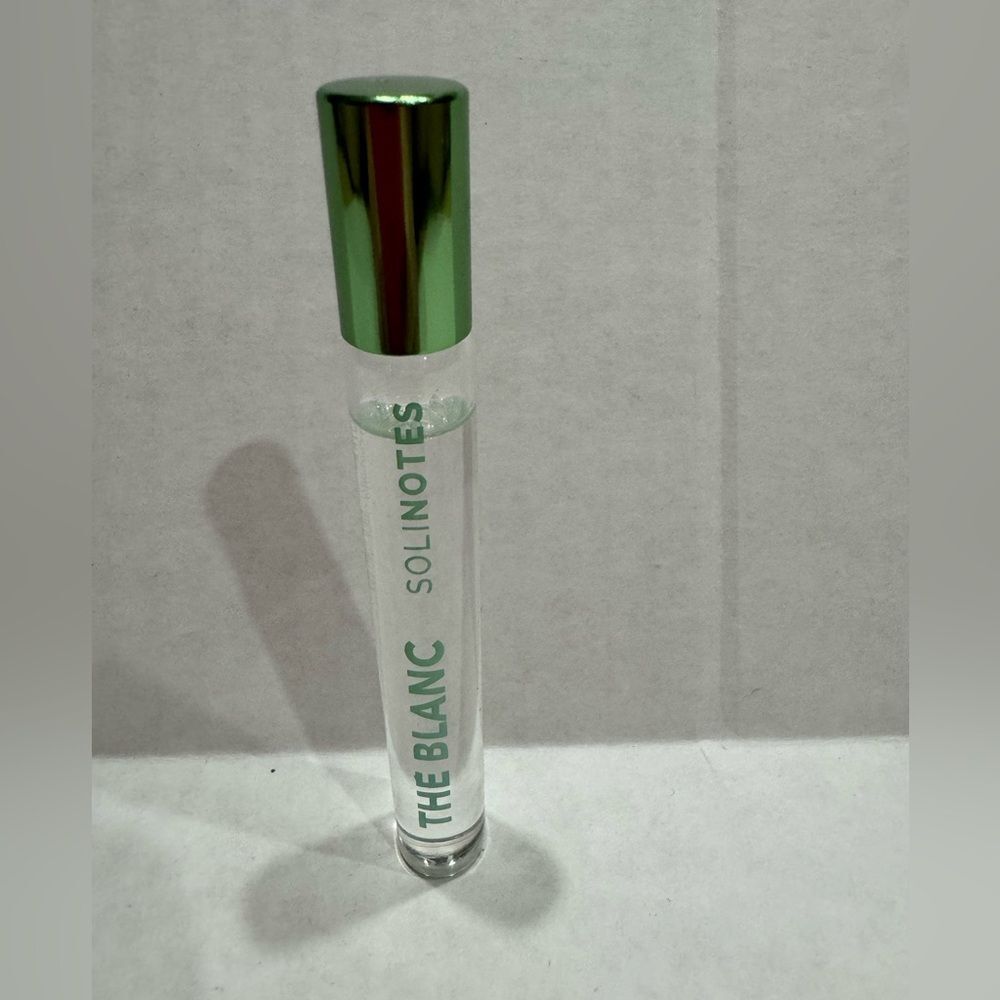 Solinotes The Blanc (White Tea) Eau de Parfum Roll On Rollerball 10ml 90% Full